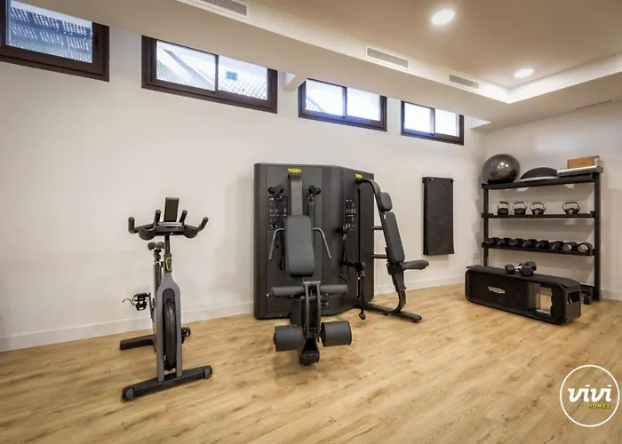 Vivi Homes - Aurelia Garden, Gym & Sea View Apartment Fuengirola