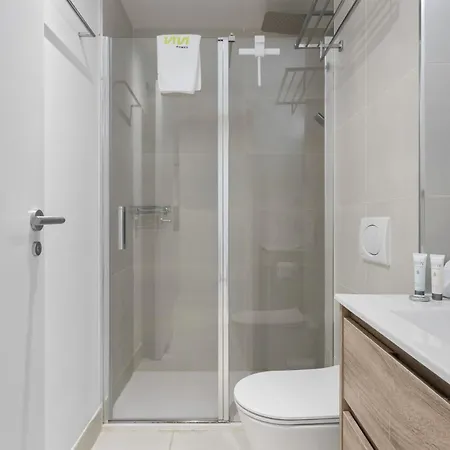 شقة Vivi Homes - Aurelia Garden, Gym & Sea View *