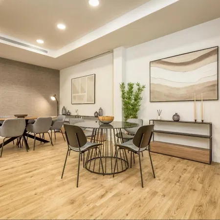 Vivi Homes - Aurelia Garden, Gym & Sea View